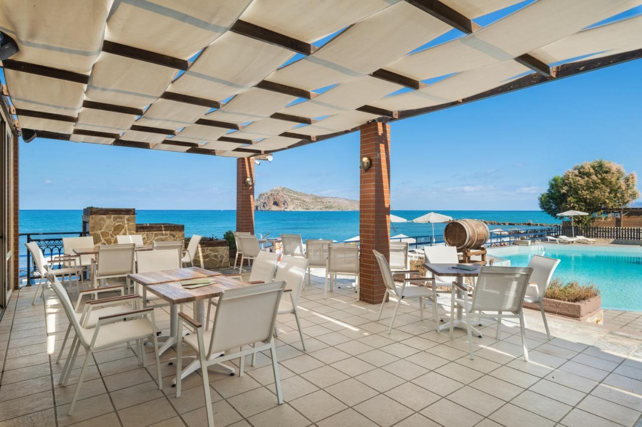 Hotel Haris On The Beach Agia Marina  Bagian luar foto