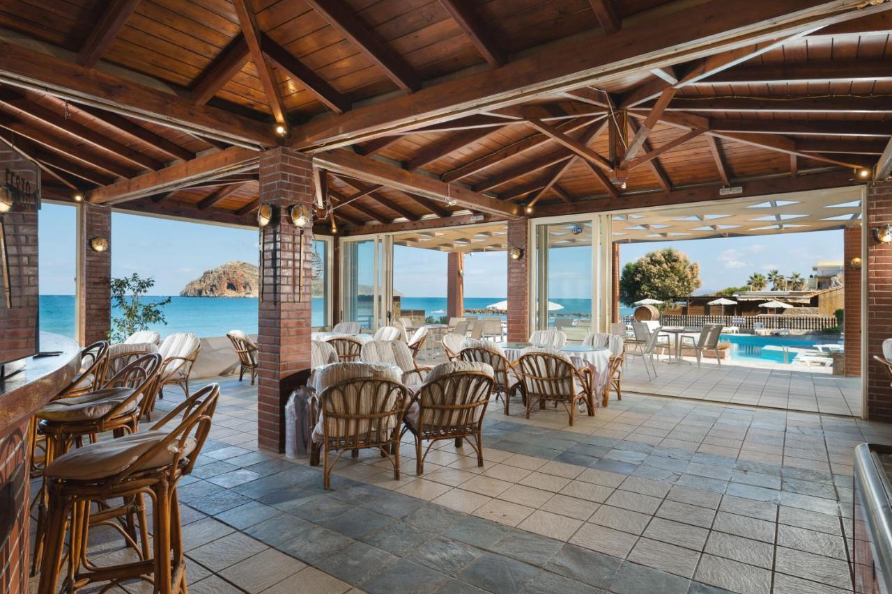 Hotel Haris On The Beach Agia Marina  Bagian luar foto
