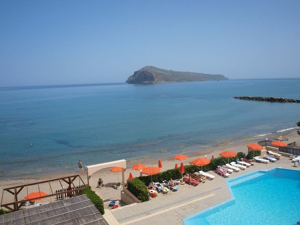 Hotel Haris On The Beach Agia Marina  Bagian luar foto